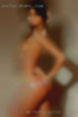 I am interested in dominant horny girls in Eugene types.