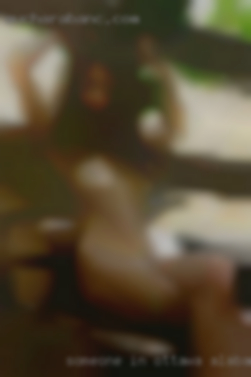 Someone in Ottawa or Toronto Alabama who wanna fuck or nearby.